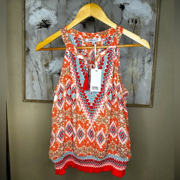 Rose and Olive | Tops | Nwt Rose Olive Sleeveless Blouse Red Paisleytype  Pattern Medium | Poshmark